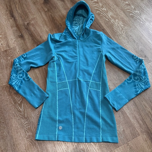 Athleta Tops - Athleta Seamless 1/2 Zip Hoodie